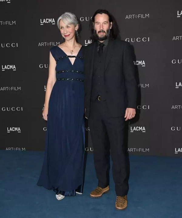 Ava's father and his girlfriend Alexandra Grant.